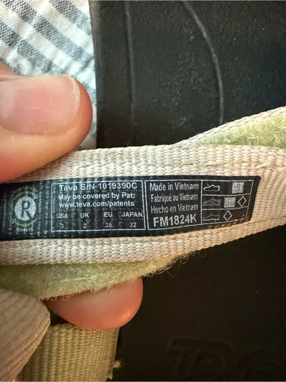 Boys Teva- Size 3